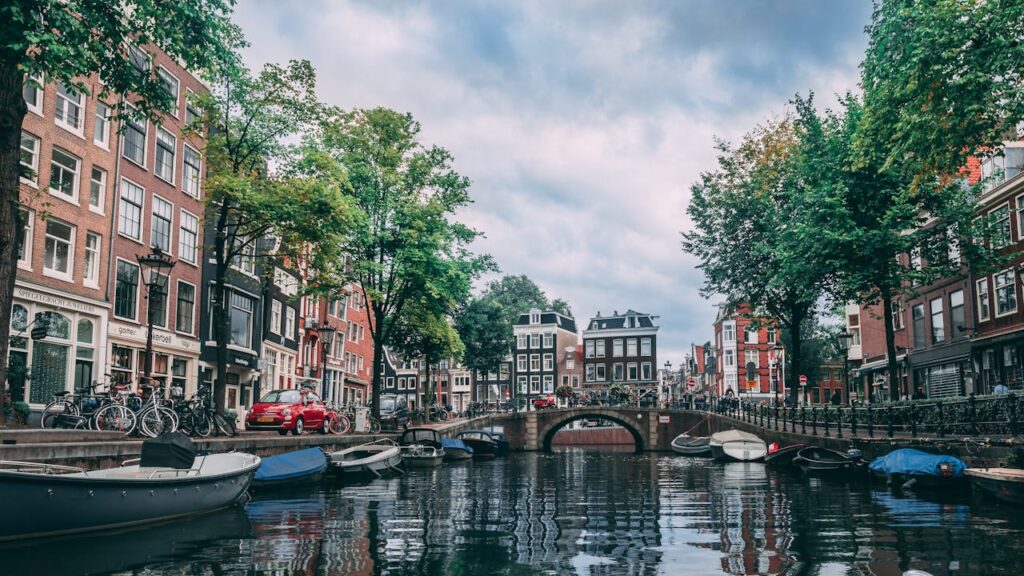 Places to visit in Amsterdam for young adults